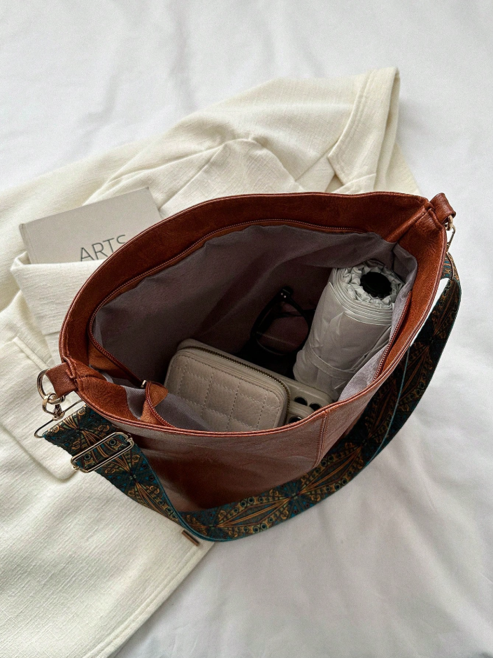 Practical Shoulder Bag for Women