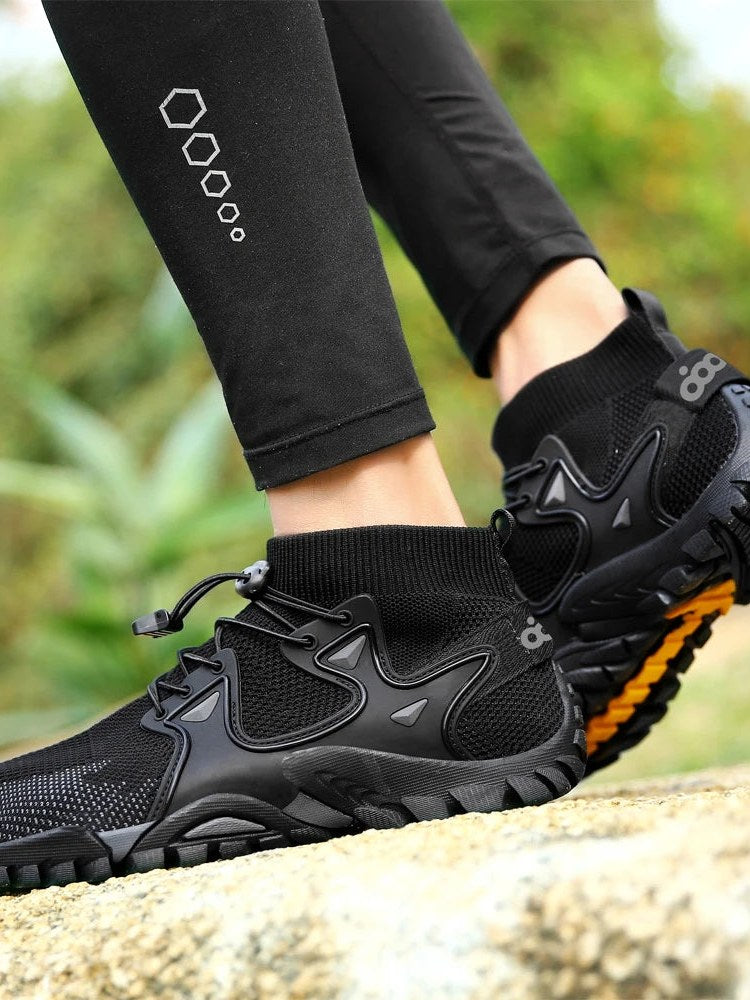 Flexible Hiking Shoes for Men