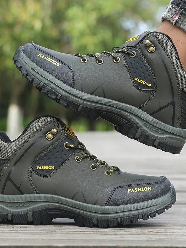 Retro Hiking Boots for Men