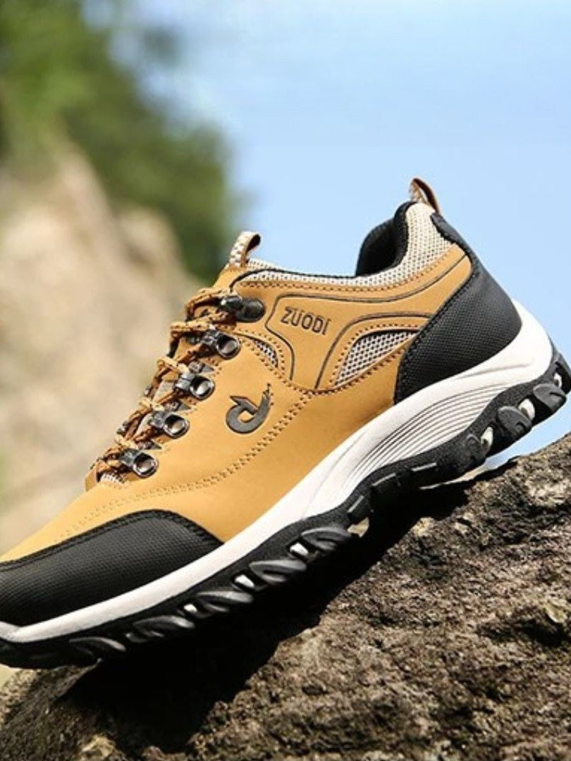 Trail Shoes for Men